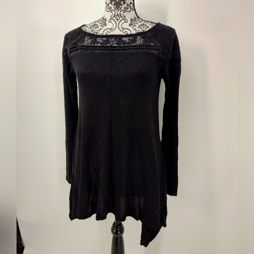 Olivia Sky Elegant Black Lace Accented Knit Long Sleeve Top Women's Small